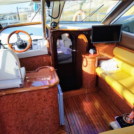 Boat Cardeli Gijon